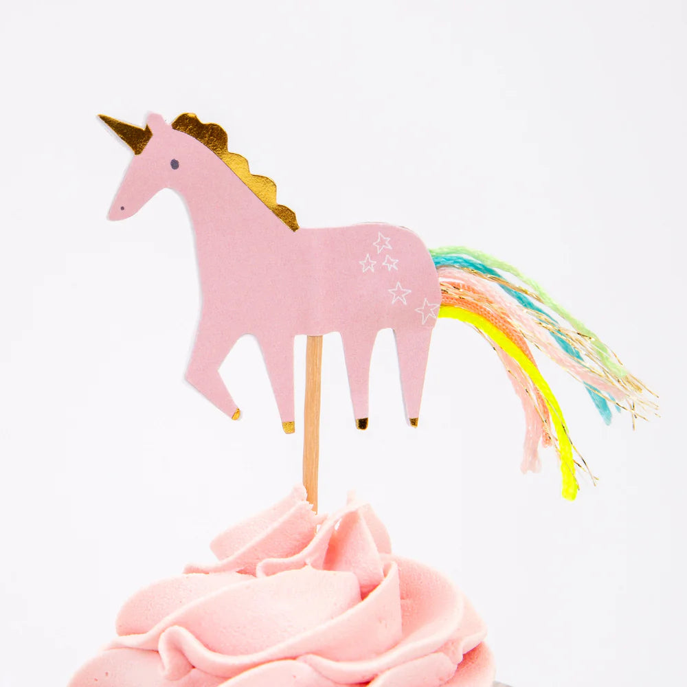 I Believe In Unicorns Cupcake Kit ( x 24)
