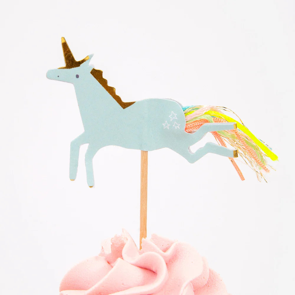 I Believe In Unicorns Cupcake Kit ( x 24)